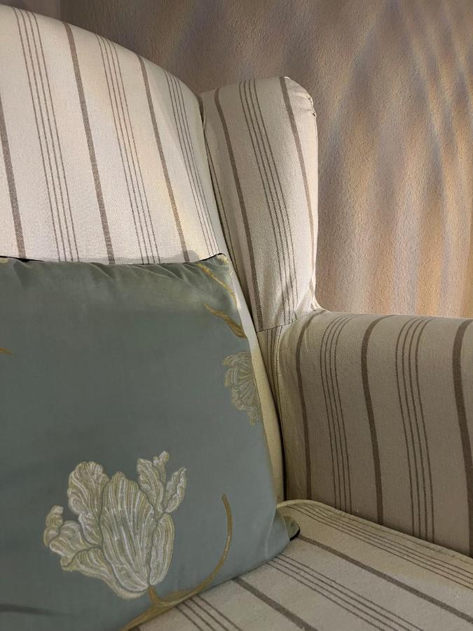 Luxury Langhe Loft Apartment La Morra Ngoại thất bức ảnh