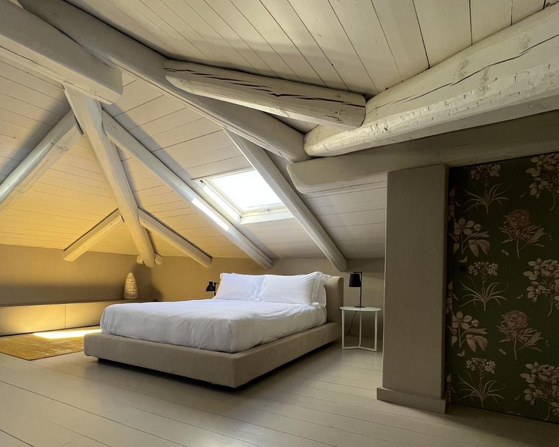 Luxury Langhe Loft Apartment La Morra Ngoại thất bức ảnh