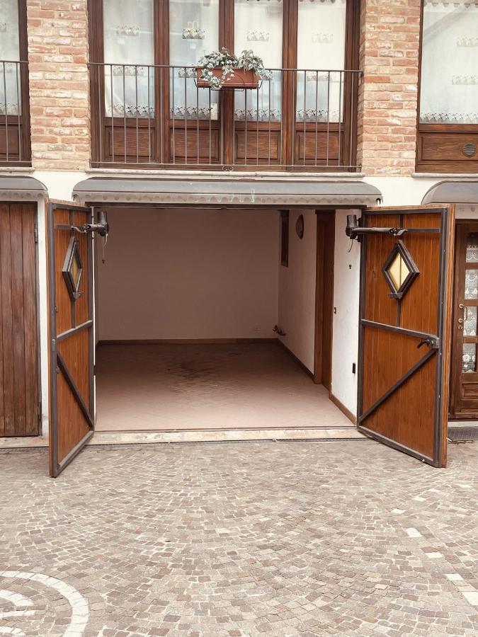 Luxury Langhe Loft Apartment La Morra Ngoại thất bức ảnh