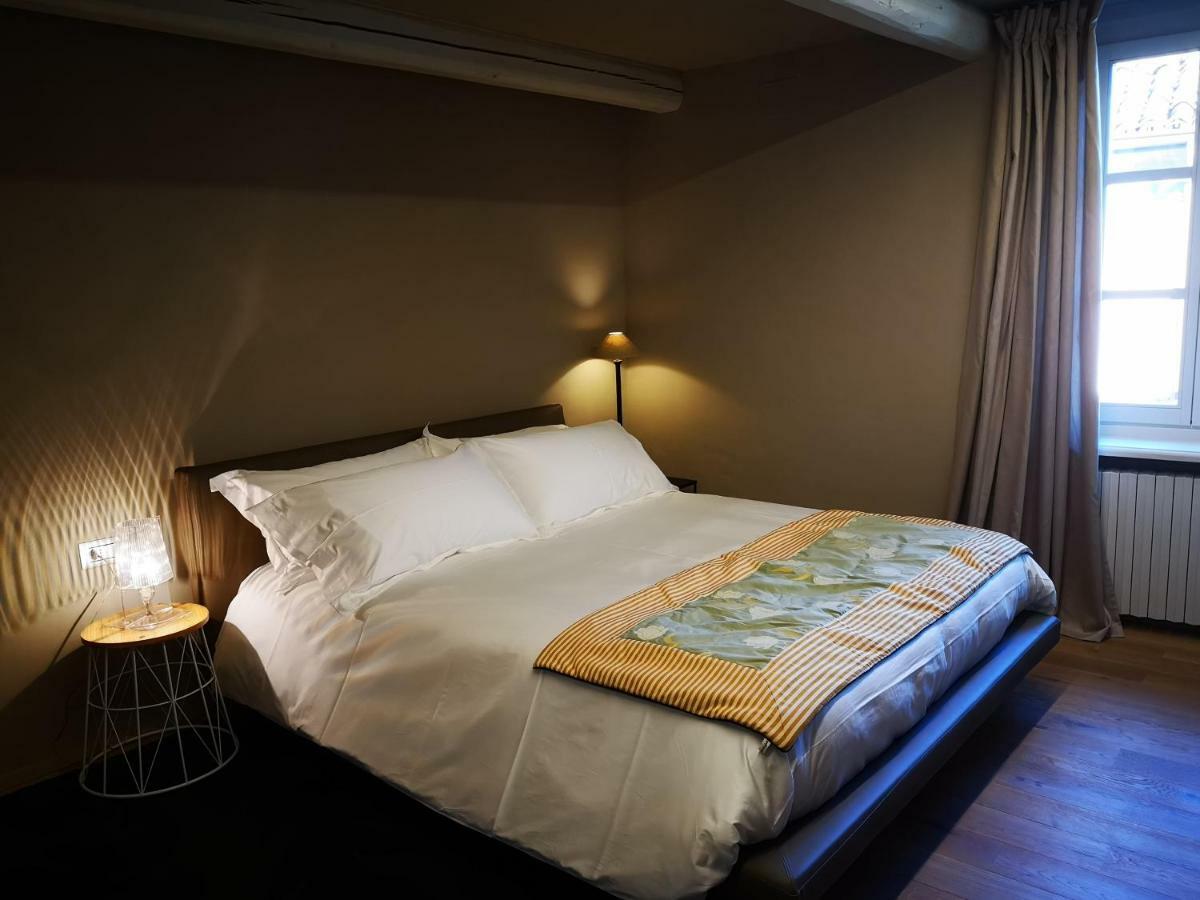 Luxury Langhe Loft Apartment La Morra Ngoại thất bức ảnh