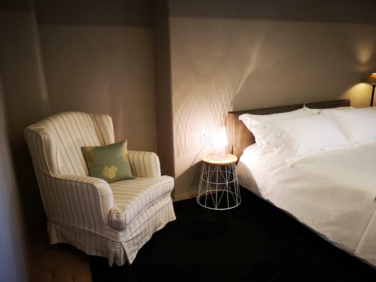 Luxury Langhe Loft Apartment La Morra Ngoại thất bức ảnh